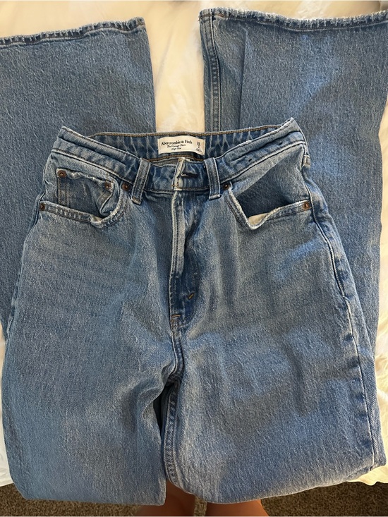 Abercrombie & Fitch Denim - Abercrombie & Fitch Vintage Flare High Rise Light Blue Jeans